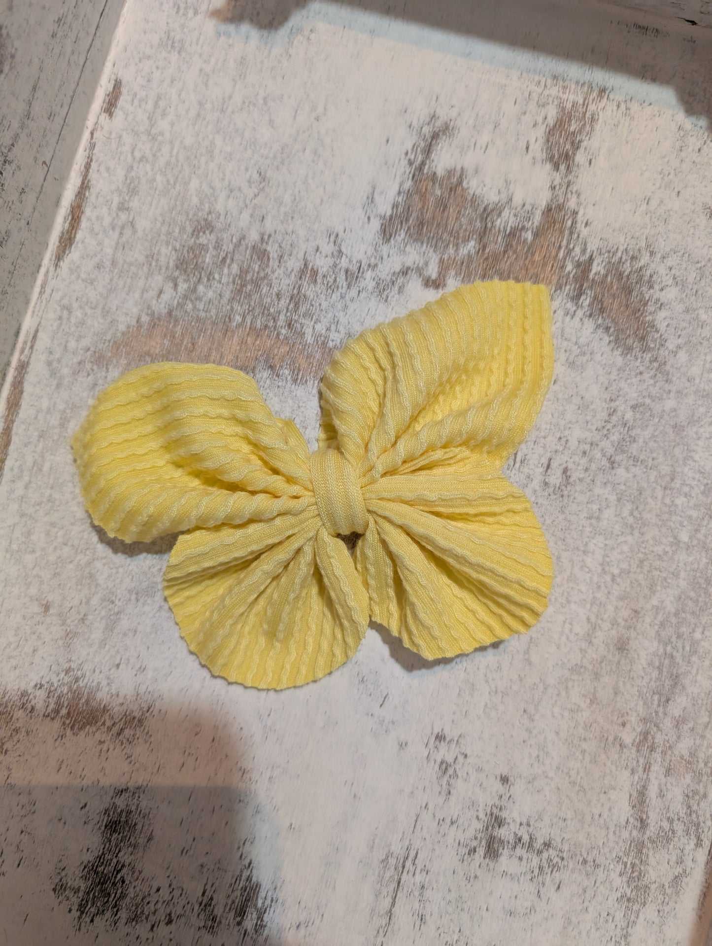 Butterfly bows